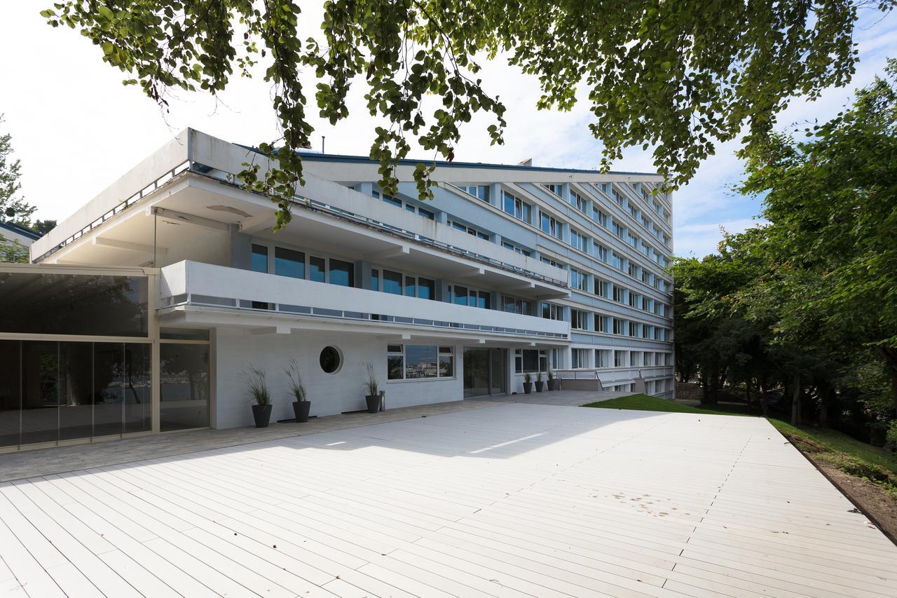 Blekitny Zagiel Aparthotel กดิเนีย ภายนอก รูปภาพ